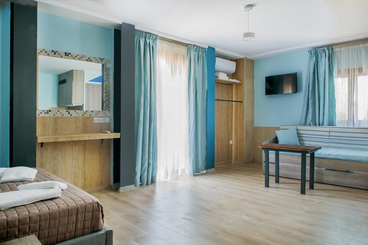 3D Iliadis Suites อิเอริสโซส ภายนอก รูปภาพ