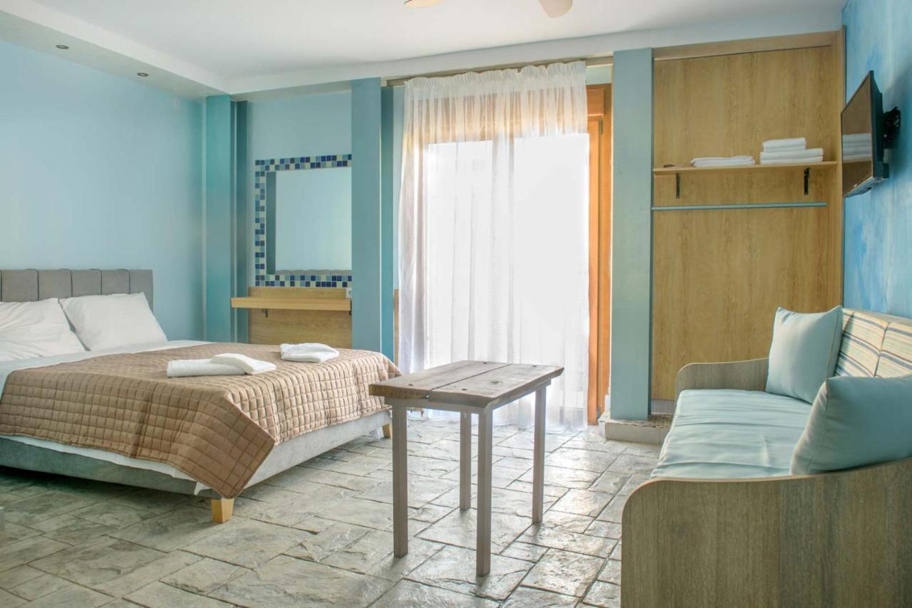 3D Iliadis Suites อิเอริสโซส ภายนอก รูปภาพ