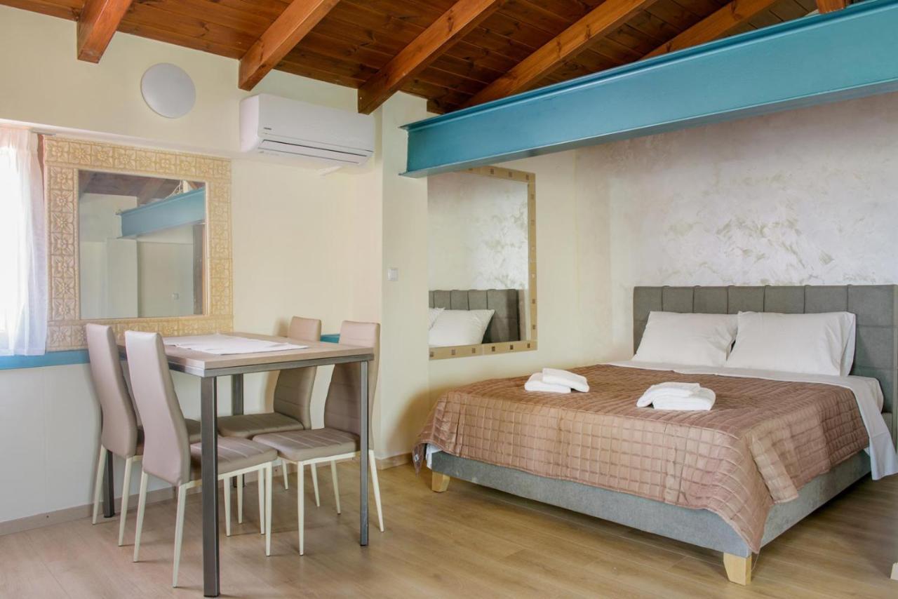 3D Iliadis Suites อิเอริสโซส ภายนอก รูปภาพ