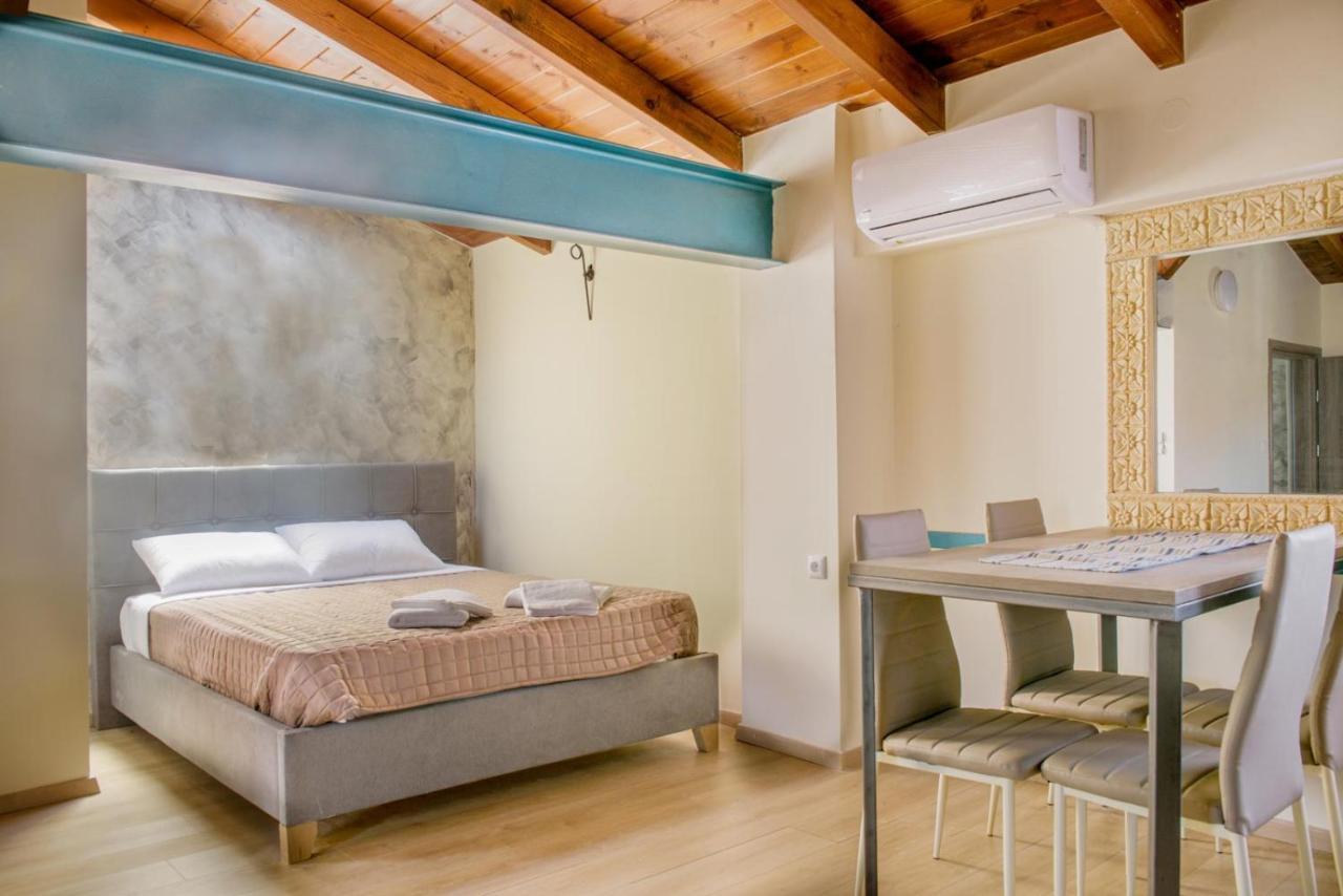 3D Iliadis Suites อิเอริสโซส ภายนอก รูปภาพ
