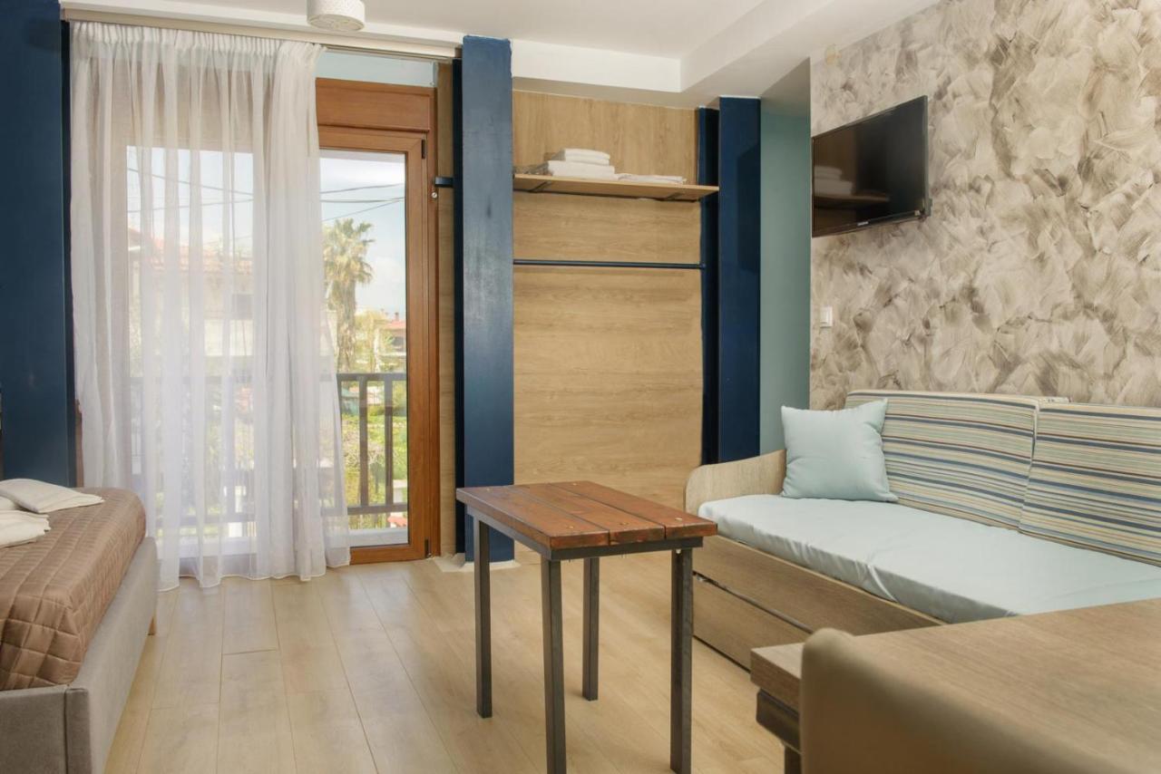 3D Iliadis Suites อิเอริสโซส ภายนอก รูปภาพ
